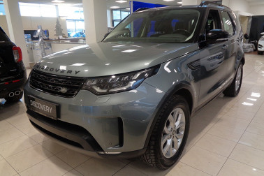 Land Rover Discovery 5 2,0 SD4 HSE *7-Sitzer* bei BM || GB Premium Cars in 